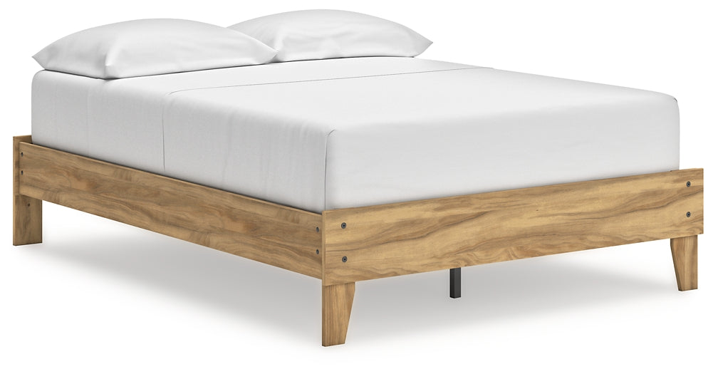 Bermacy Full Platform Bed with Dresser