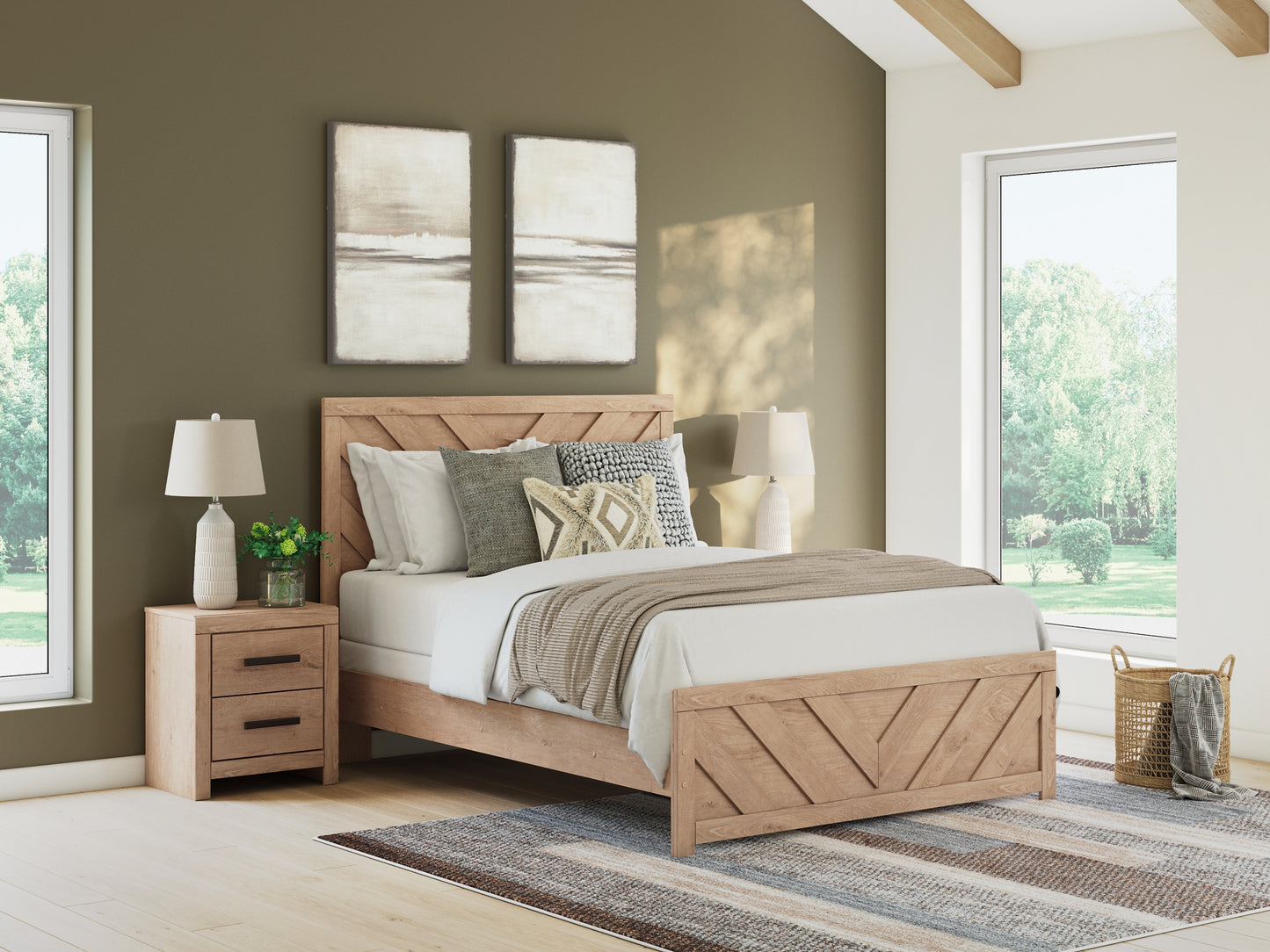 Sanginlane  Panel Bed