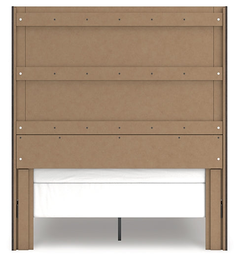 Fraluna Queen Panel Bed