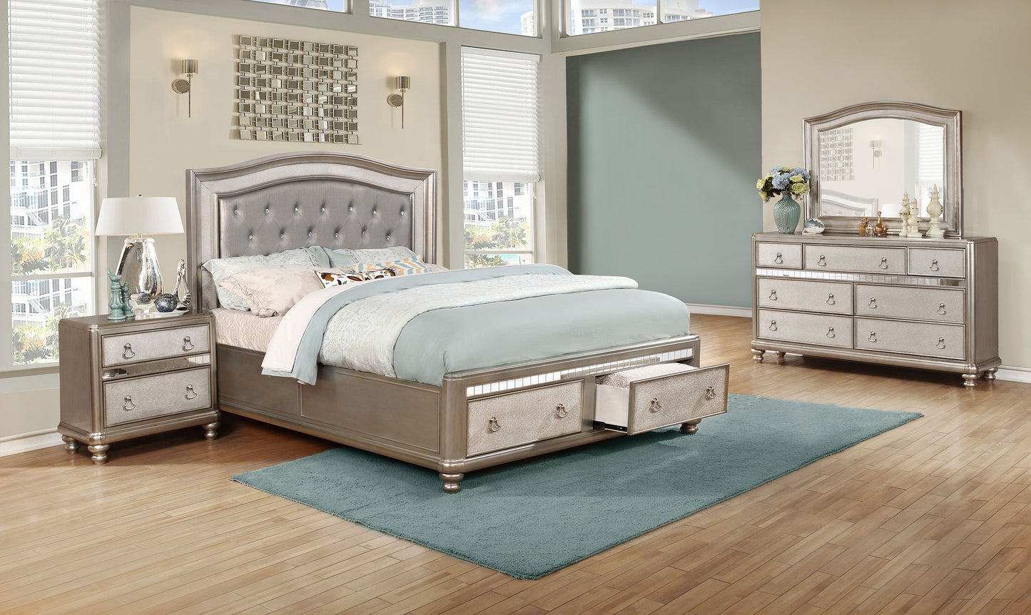 Bling Game 4-piece Queen Bedroom Set Metallic Platinum