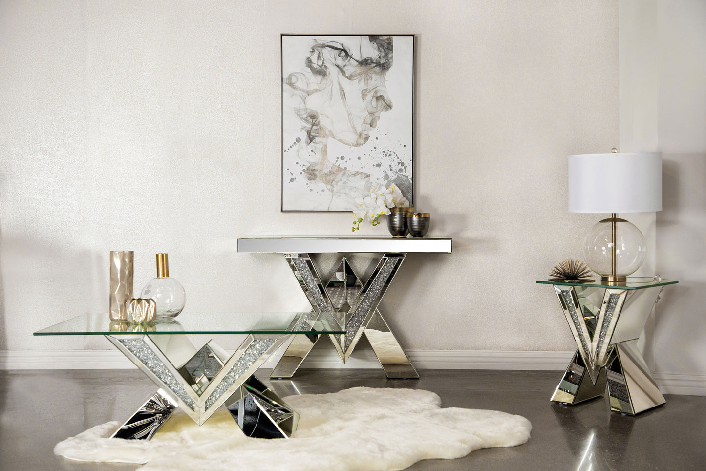 Taffeta V-shaped Mirrored Entryway Console Table Silver